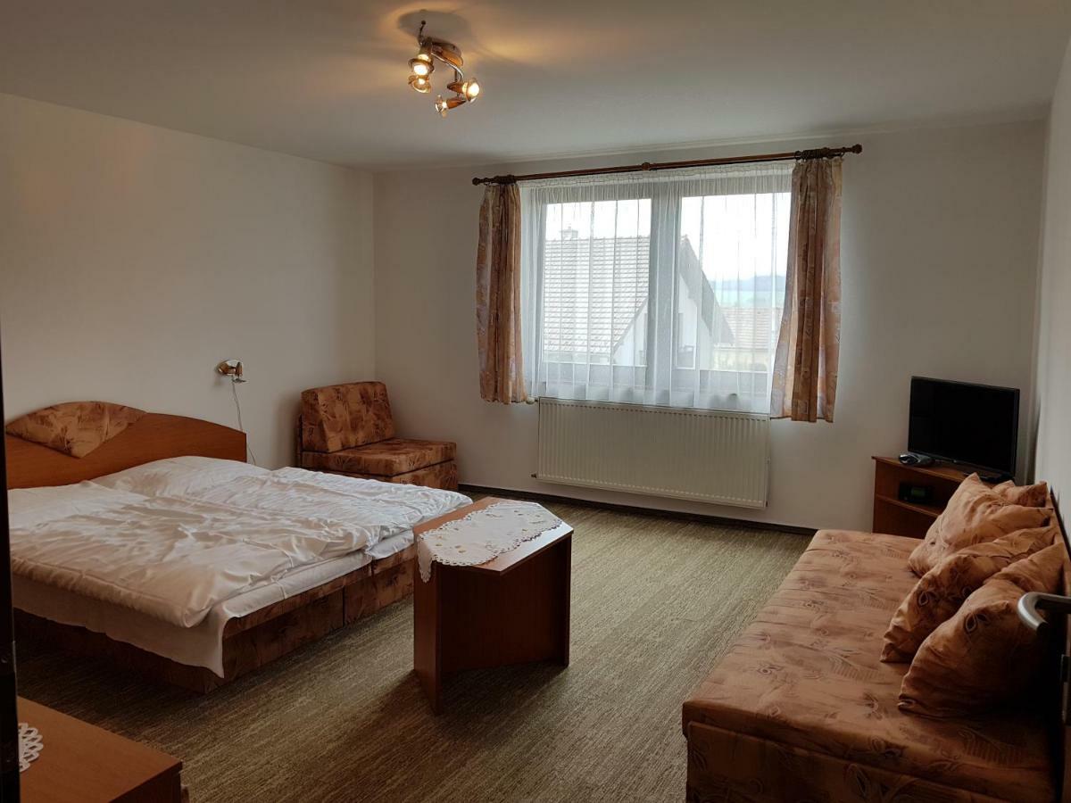 Guest House Boba Штрба Экстерьер фото