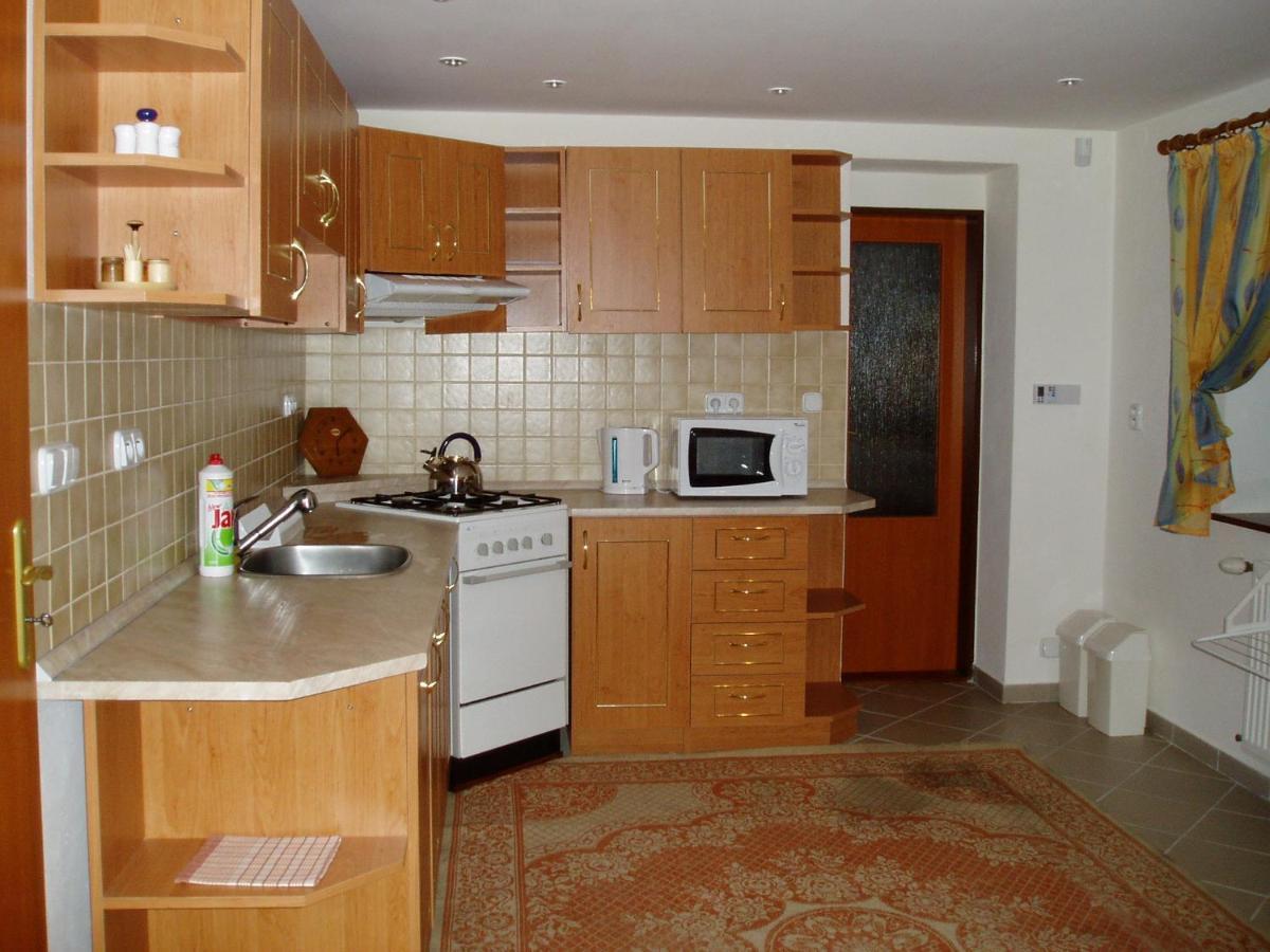 Guest House Boba Штрба Экстерьер фото